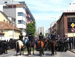 Polícia v nedeľu uzatvorí Kollárovu ulicu, dôvodom je futbalový zápas