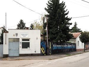 Súkromná škola Gos - Sk v Trnave musí skončiť, pozemky si berie mesto