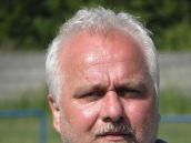 V Šulekove sa zberajú každý piatok po troch eurách na prežitie klubu