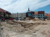 S budovaním parčíka pri univerzite meškajú, termín ale stihnú