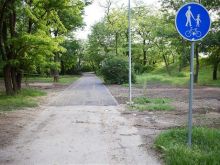 Z Parku Janka Kráľa sa už dá k bývalému depu dostať po novej cestičke