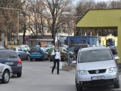Zaparkovať pri trnavskej nemocnici je takmer nemožné