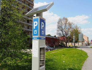 Parkovacie automaty v Trnave: Dodávateľ nevidí dôvod na odstúpenie od zmluvy