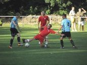 Futbal, III. B: Banka zakopla, Pečeňady majú istý postup