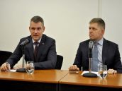 Fico na návšteve v Trnave hovoril o probléme s nedostatkom pracovnej sily