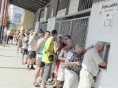 Spartak spustil predaj permanentiek, pri pokladni vznikol dlhý rad