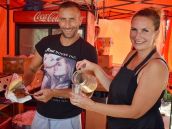 FOTO: Cigánska, burčiak, stánky s tovarom... V centre Trnavy sa začal jarmok