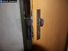 V Piešťanoch chytili muža, ktorý útočil na ženy mačetou, zadržali aj pivničného zlodeja