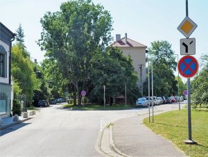 V uliciach Trnavy budú nové parkovacie automaty, prinesú moderné funkcie