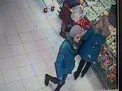 Zlodejka ukradla staršej žene kabelku s celoživotnými úsporami