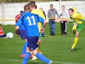 Futbal, 7. liga A: Pavlice deklasovali Smolenice, Košolná v derby zdolala Suchú