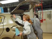 Trnavská automobilka výrobou prekonáva minuloročné čísla