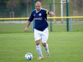 Futbal, 8. liga A: Modranka deklasovala Dlhú, Buková porazila Smolenice