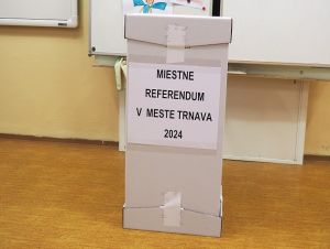 Trnava má podľa upozornenia prokurátora upraviť svoje nariadenie o referende