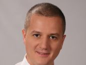 Rigó kritizuje verejné obstarávanie kraja na rekonštrukciu ciest, dal podnet na prešetrenie