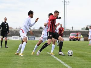 Spartak vypadol z národného pohára, v Topoľčanoch prehral s Trenčínom