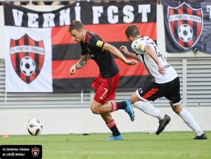 Kam za futbalom? Spartak bojuje o druhé miesto, v oblasti sa hrá Bestrent Cup