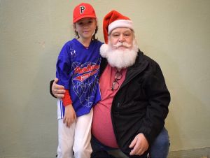 Santa Claus podporil vnučku na bejzbalovom turnaji, chválil aj trnavské pantherky