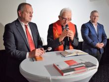 Knihu o histórii trnavského futbalového štadióna uviedli do života za účasti legiend