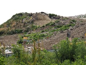 Trnava si rozšíri skládku odpadov, do mesta sa po rokoch vracia ViOn