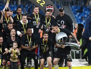 NÁZORY: Lúči sa kráľ, ktorý priniesol kus Európy. Futbalovej aj mentálnej