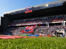 V City Arene zachránili život českého fanúšika, pre pyro predviedli päť osôb
