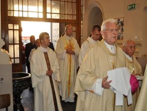 V Trnave uviedli knihu pamätí emeritného arcibiskupa Jána Sokola