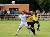 Futbal, 6. liga: Drahovciam vystrieľal bod brankár, Špačince zdolali Hornú Krupú