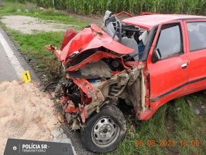 Polícia o smrteľnej nehode pri Špačinciach: Vodič predbiehal cez plnú čiaru