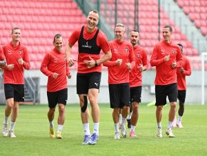 Spartak začal prípravu, je blízko k dohode s brankárom Frelihom