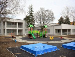 Na novej škôlke na Spojnej ulici sa pracuje, termín spustenia ešte nie je známy