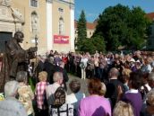 VIDEO: Trnavčania spomínali na pápeža