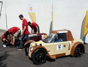 Dopraváci z Trnavy budú súťažiť v úspornej jazde už nielen s elektromobilom