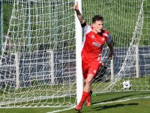 Futbal, 6. liga: Zeleneč vyhral v Bučanoch, Zavar sa tešil v infarktovom závere