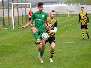 Kam za futbalom? Malženice hostia Liptovský Mikuláš, do Zelenča idú Šúrovce