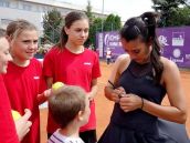 Vlaňajšia wimbledonská víťazka v mixe sa stala najlepšou deblistkou na trnavskej antuke