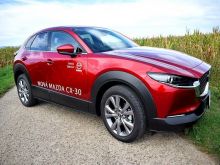 Mazda prišla s novinkou, crossover CX-30 láka vizuálom aj kvalitou