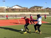Trakovická futbalová interliga: Partyboys ďalej vedú tabuľku