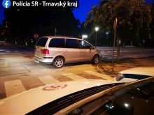 Polícia ťažila pri kontrole Trstínčana z dobrého čuchu policajného psa