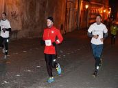 Na beh nočnou Trnavou UCM Night Run sa vydajú stovky účastníkov