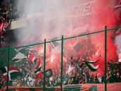 Ultras Spartaka obdarujú počas zápasu s Trenčínom deti, ktoré prídu fandiť do kotla