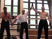 Kandidátom na viťazstvo v kickboxe je Vašík