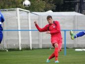 Futbal, 5. liga: Boleráz zakopol, Trebatice zvyšujú náskok