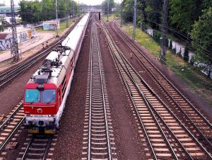 Vlaky medzi Bolerázom a Smolenicami nejazdia, pripravená je náhradná doprava