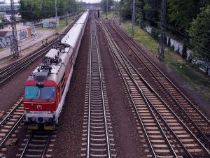 Medzi Trnavou a Jablonicou obnovili vlakovú prepravu