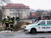 Hasiči majú za sebou rušnú nedeľu, počasie nebralo ohľady