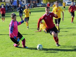 Futbal, 6. liga: Majcichov vyučoval vo Voderadoch, Červeník zostrelil Leopoldov