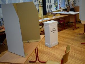 Polícia riešila podnety v súvislosti s voľbami aj v Piešťanoch a Sokolovciach