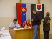 VOĽBY DO VÚC: Ľudová platforma sa zatiaľ na županovi nedohodla