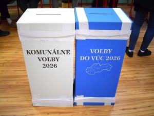 volebne_urny_261026.JPG